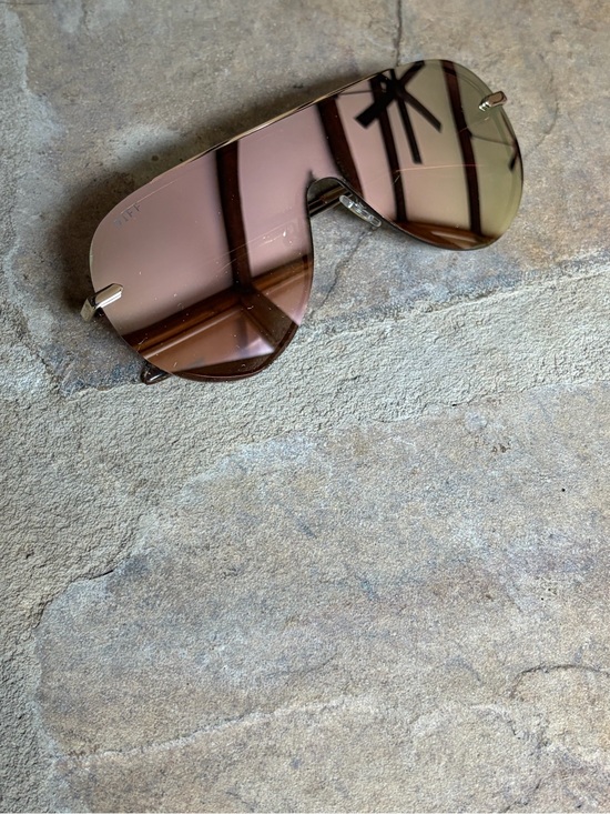 DIFF Eyewear Oversized Shield Sunglasses - Pink Lens IMANI